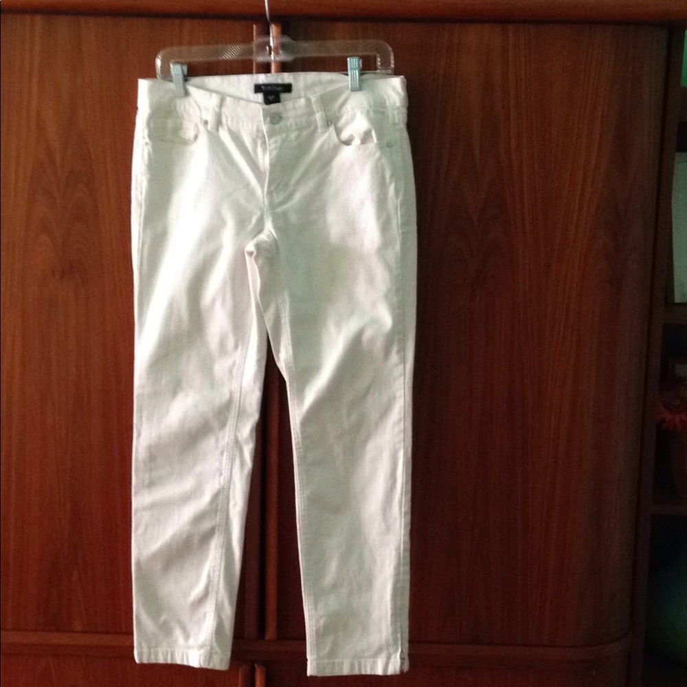 White House Black Market ankle jeans